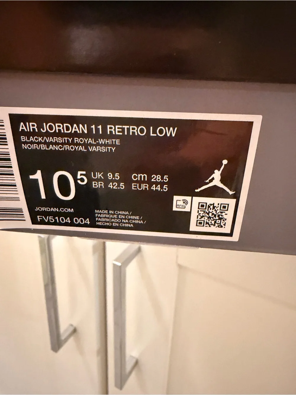 Men’s Retro Air Jordan XI low, space jam